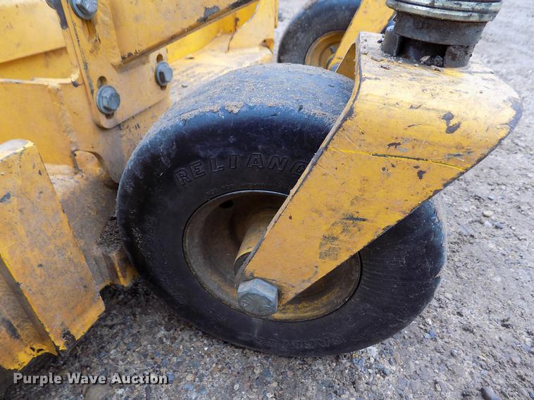 image for item EQ9043 Wright Stander WS32 15KAW lawn mower