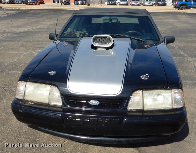 image for item ER9454 1992 Ford Mustang convertible