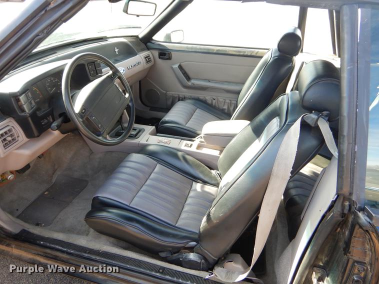 image for item ER9454 1992 Ford Mustang convertible
