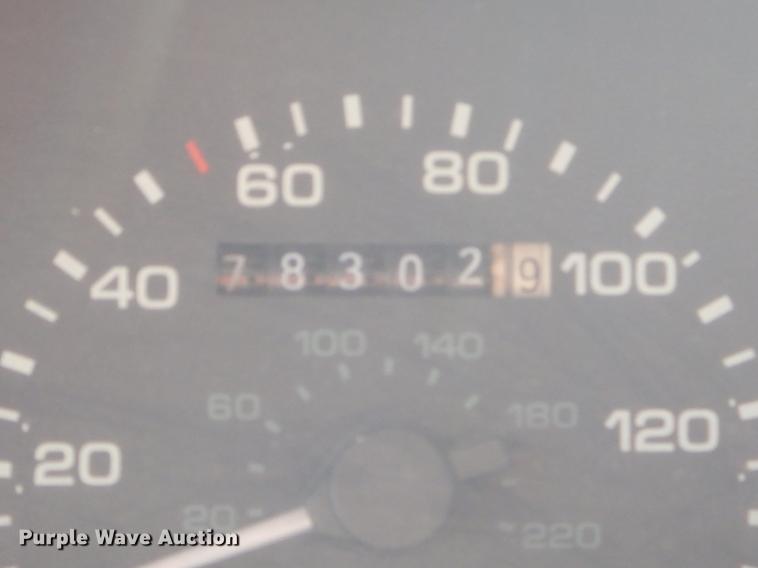 image for item ER9454 1992 Ford Mustang convertible