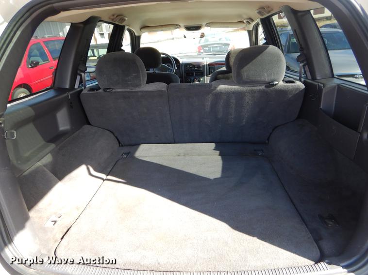 image for item ER9455 2000 Jeep Cherokee Laredo SUV