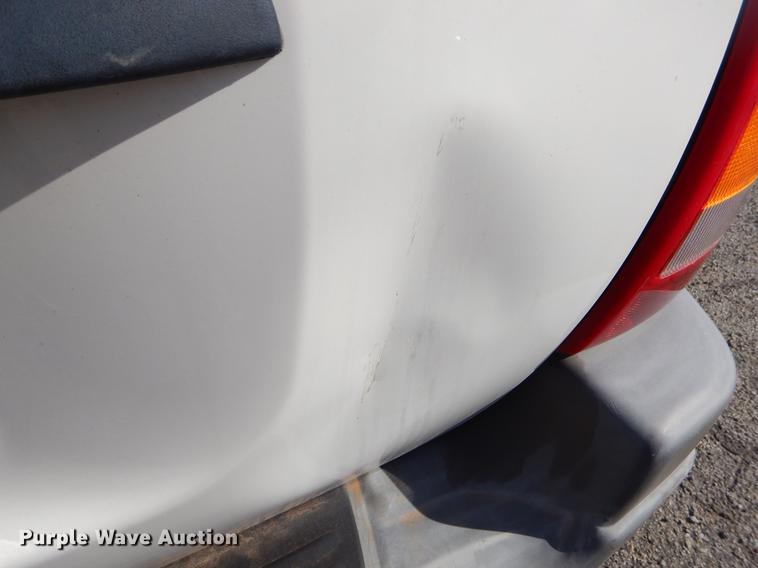 image for item ER9455 2000 Jeep Cherokee Laredo SUV