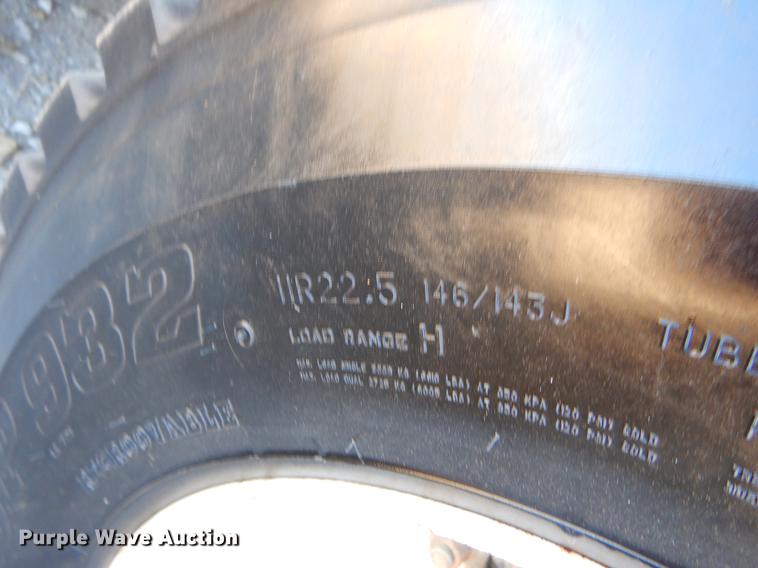 image for item ER9461 2006 International 4400 flatbed truck