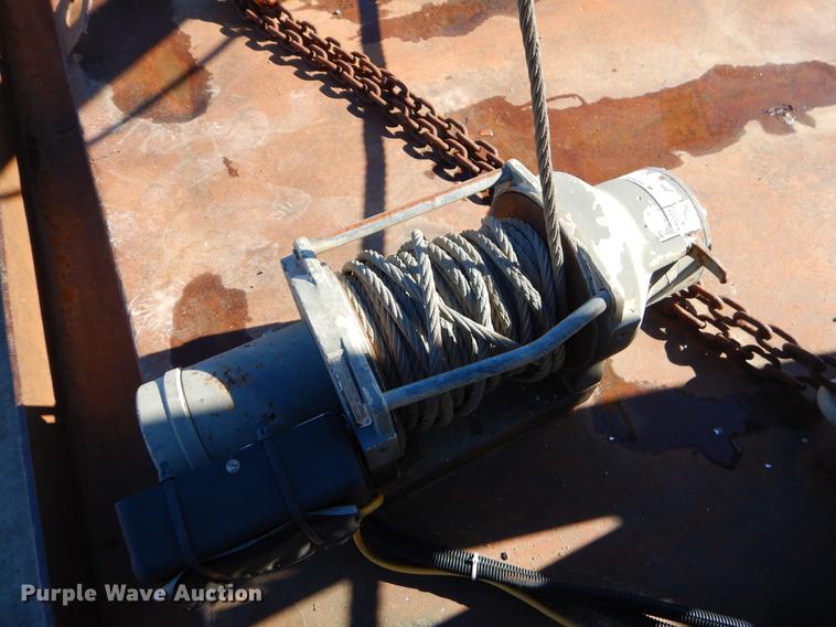 image for item ER9461 2006 International 4400 flatbed truck