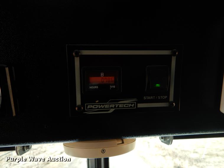 image for item ER9462 2011 Ford F59 delivery truck