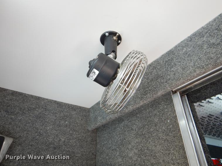 image for item ER9462 2011 Ford F59 delivery truck