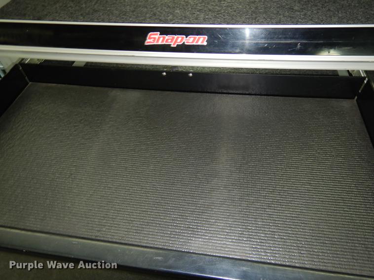 image for item ER9462 2011 Ford F59 delivery truck