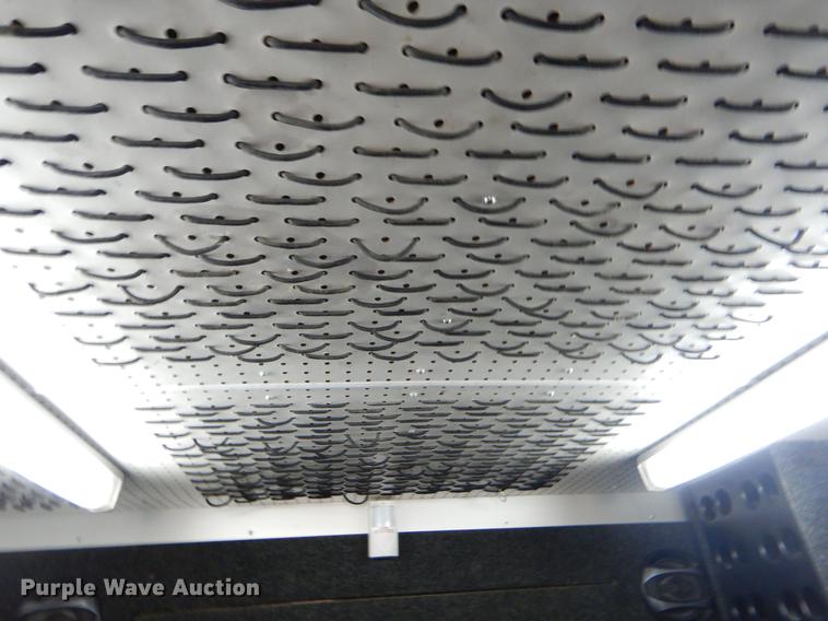 image for item ER9462 2011 Ford F59 delivery truck