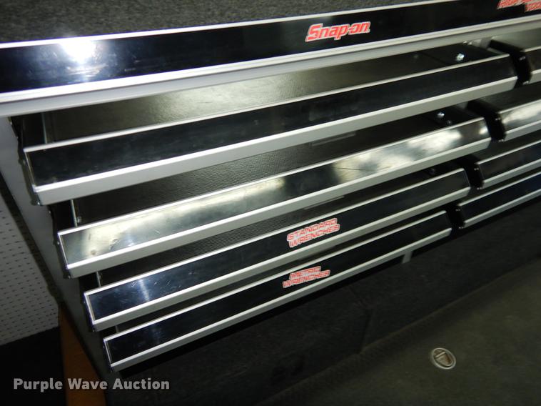 image for item ER9462 2011 Ford F59 delivery truck