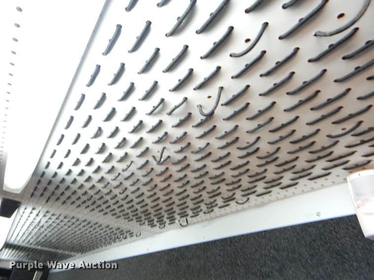 image for item ER9462 2011 Ford F59 delivery truck