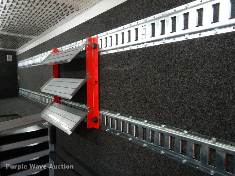 image for item ER9462 2011 Ford F59 delivery truck