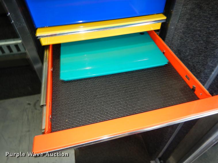 image for item ER9462 2011 Ford F59 delivery truck