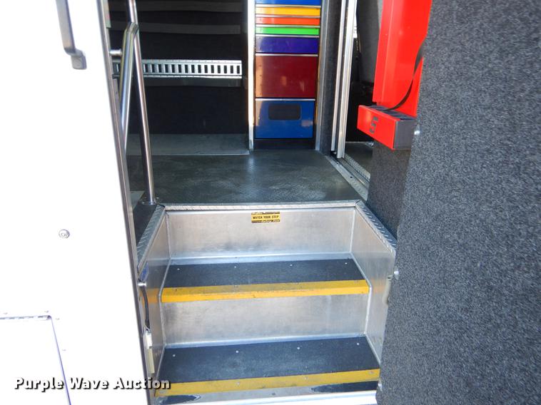 image for item ER9462 2011 Ford F59 delivery truck