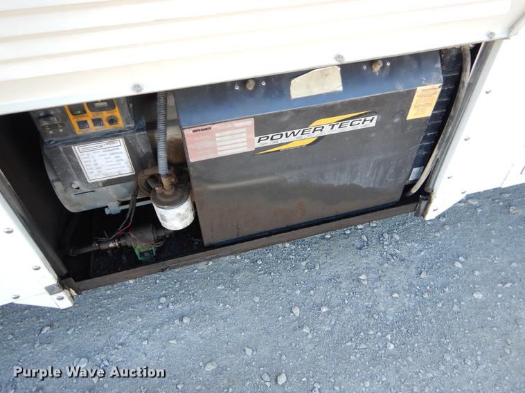 image for item ER9462 2011 Ford F59 delivery truck