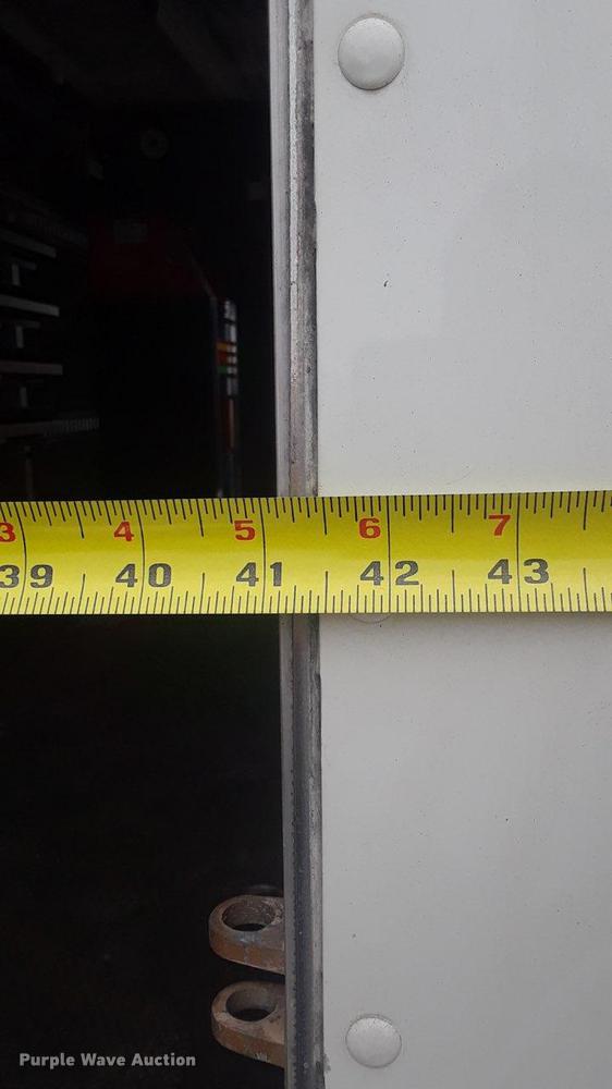 image for item ER9462 2011 Ford F59 delivery truck