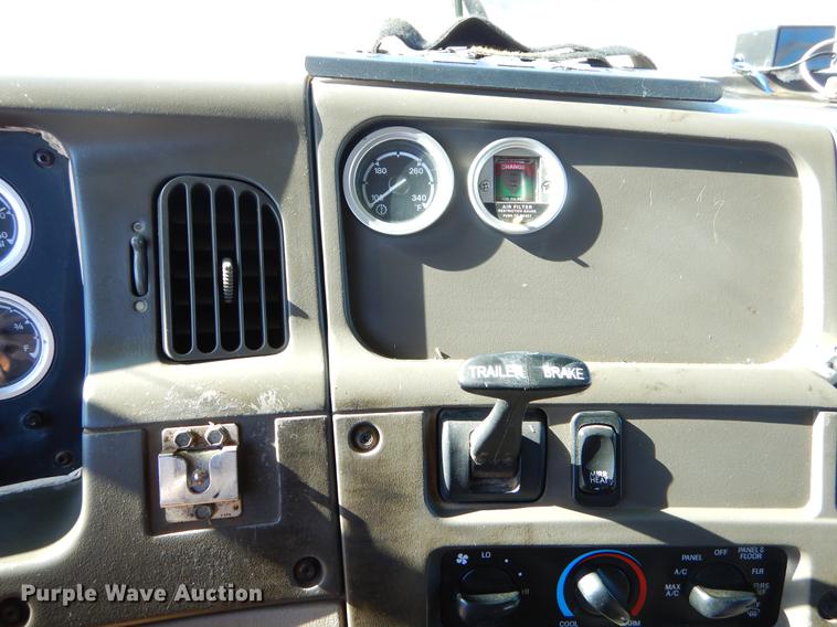 image for item ER9463 2007 Sterling L-Line dump truck