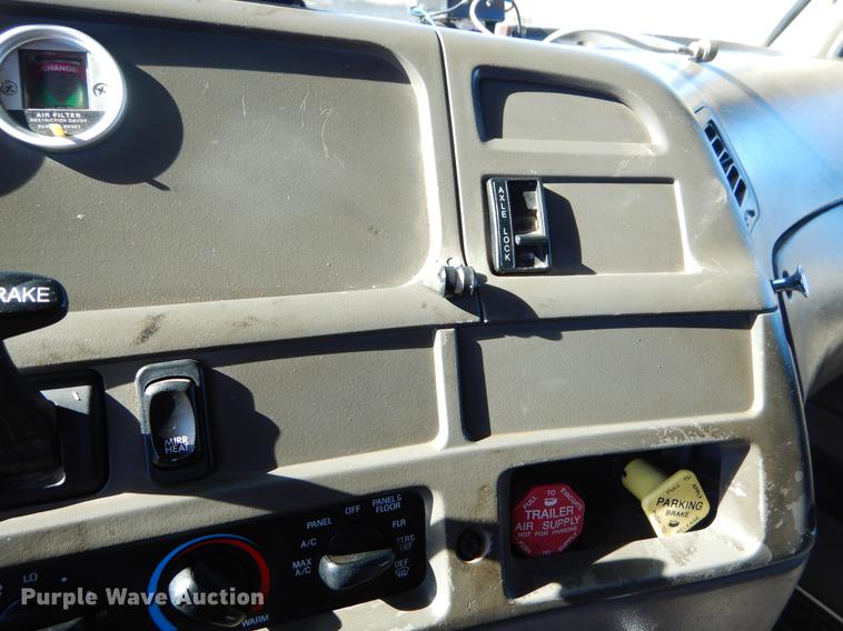 image for item ER9463 2007 Sterling L-Line dump truck