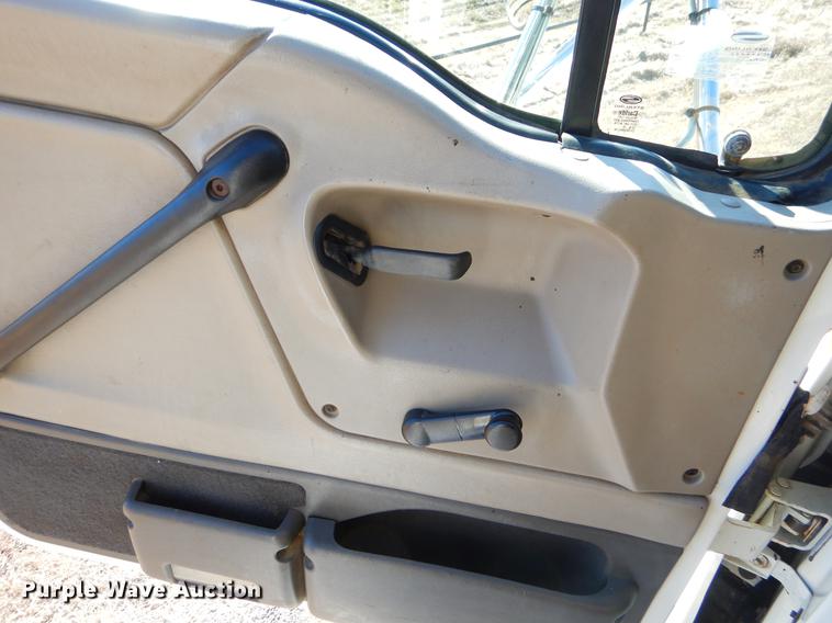 image for item ER9463 2007 Sterling L-Line dump truck