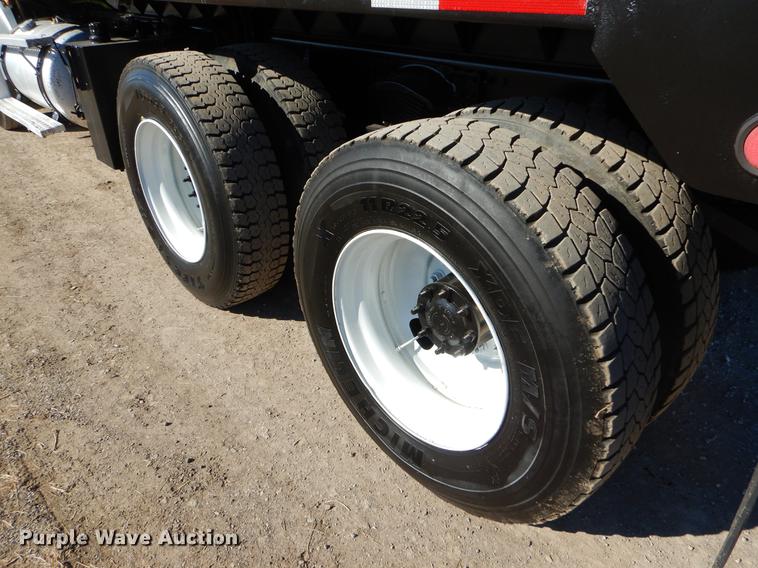 image for item ER9463 2007 Sterling L-Line dump truck