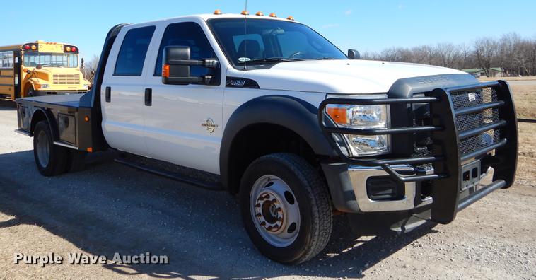 image for item ER9467 2015 Ford F450 Super Duty flatbed truck