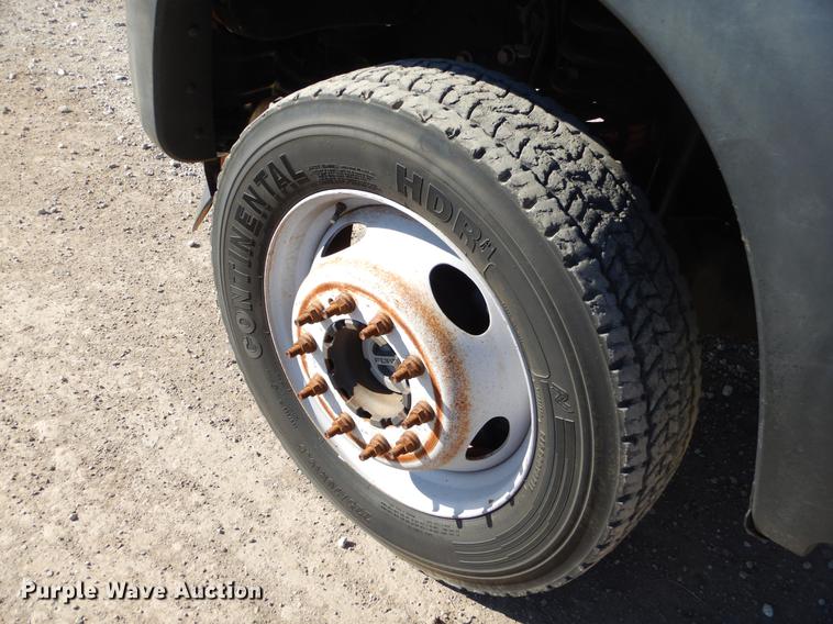 image for item ER9467 2015 Ford F450 Super Duty flatbed truck