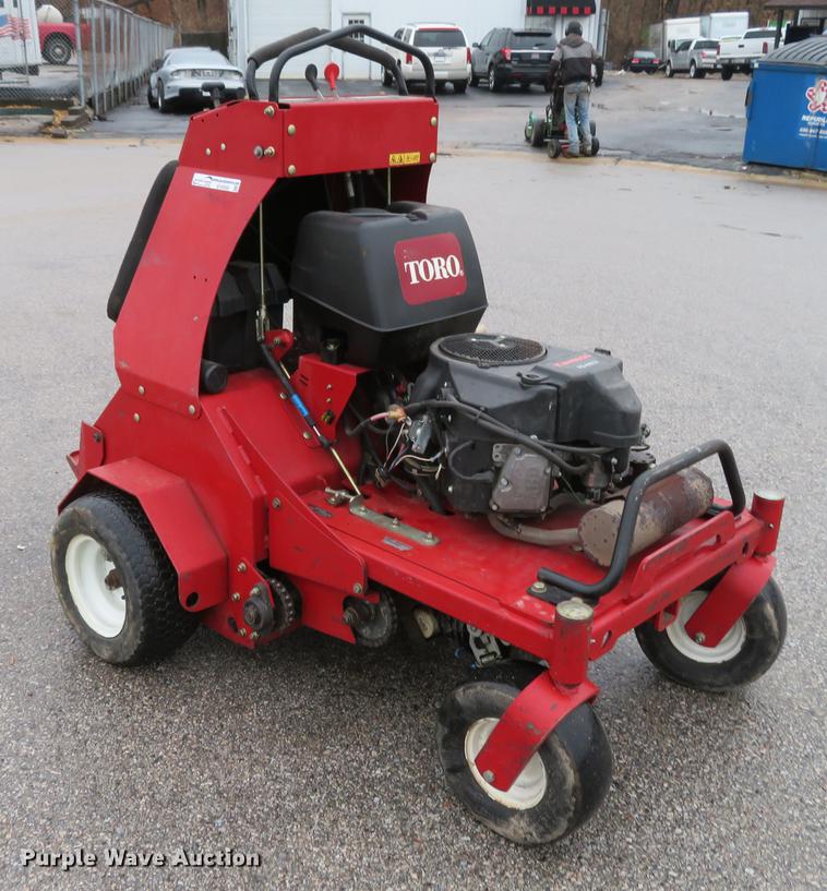 image for item EV9558 Toro 33518 aerator