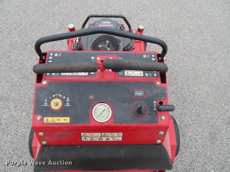 image for item EV9558 Toro 33518 aerator