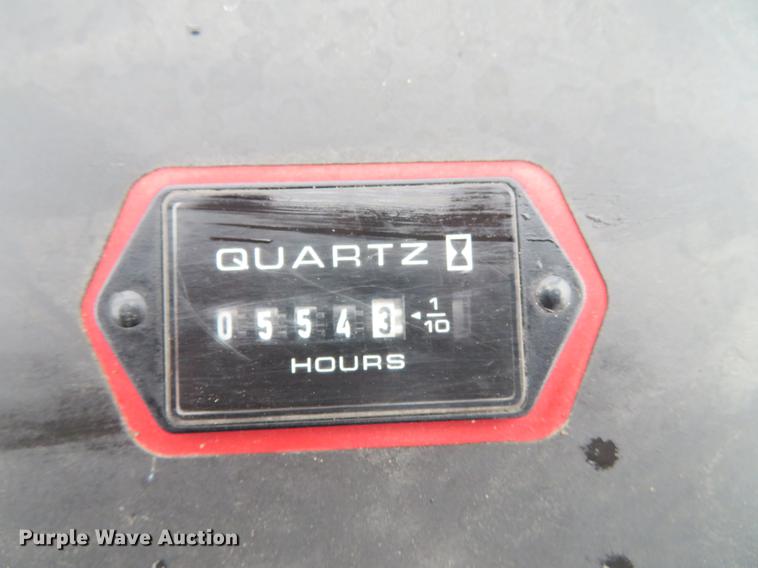 image for item EV9558 Toro 33518 aerator