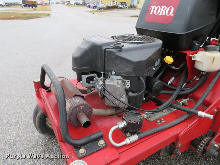image for item EV9558 Toro 33518 aerator