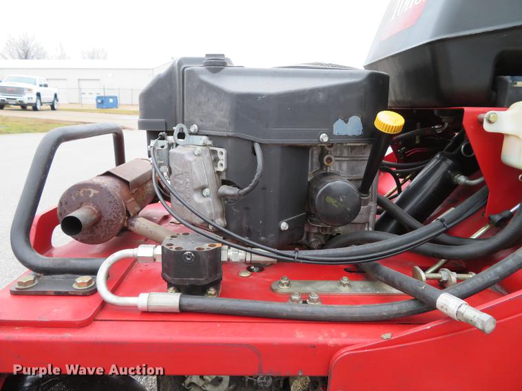 image for item EV9558 Toro 33518 aerator