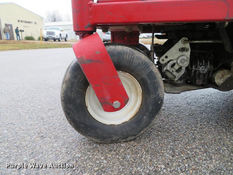 image for item EV9558 Toro 33518 aerator