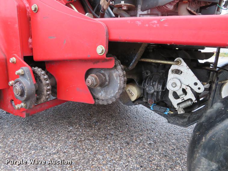 image for item EV9558 Toro 33518 aerator