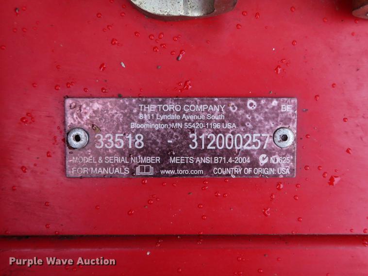 image for item EV9558 Toro 33518 aerator