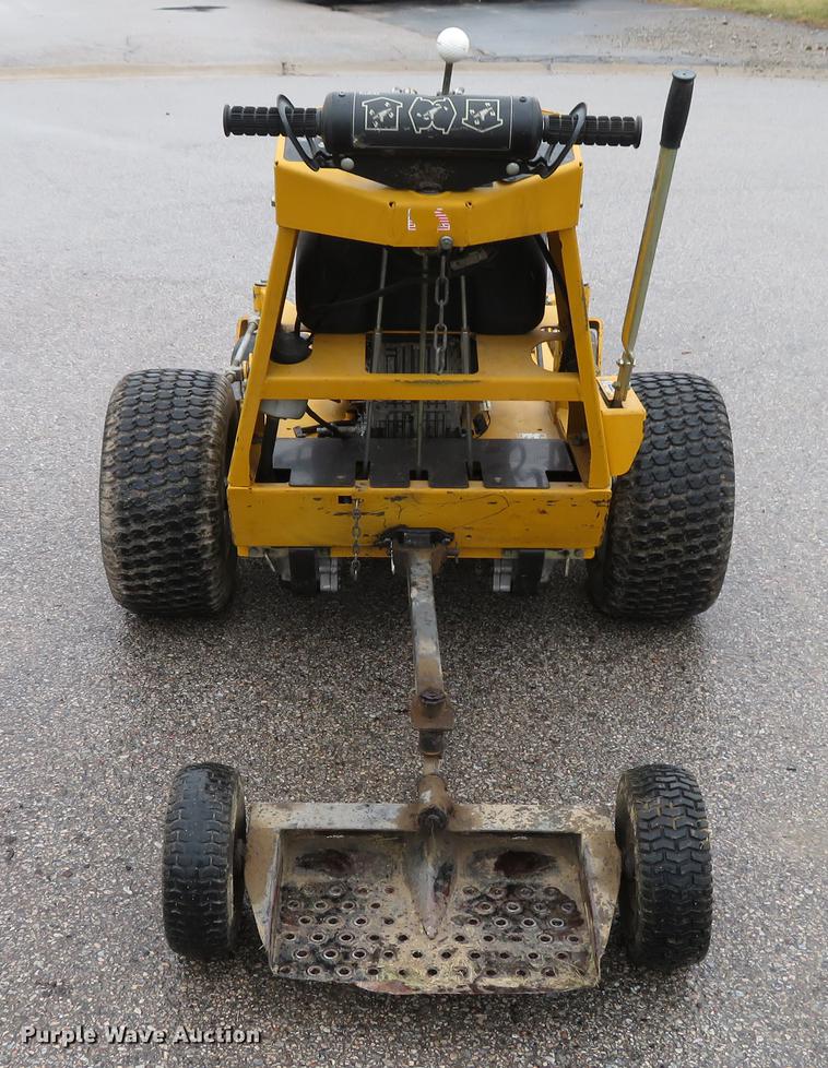 image for item EV9560 Hustler Trimstar 930396 lawn mower