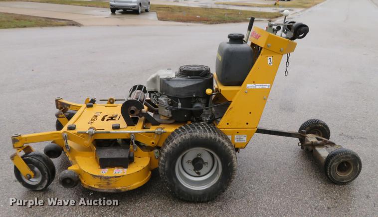 image for item EV9560 Hustler Trimstar 930396 lawn mower