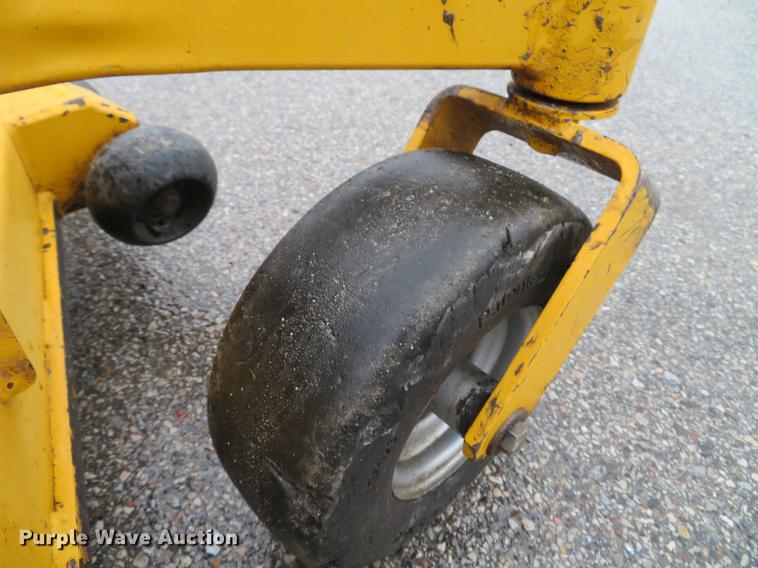 image for item EV9560 Hustler Trimstar 930396 lawn mower