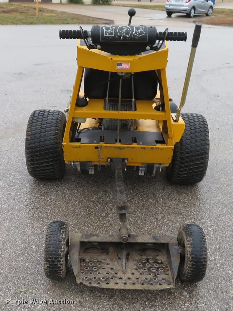 image for item EV9561 Hustler Trimstar 930396 lawn mower