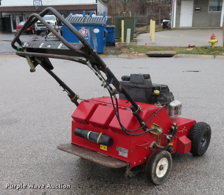 image for item EV9562 Toro 33515 aerator