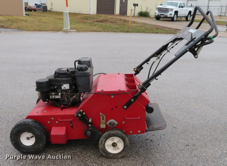 image for item EV9562 Toro 33515 aerator