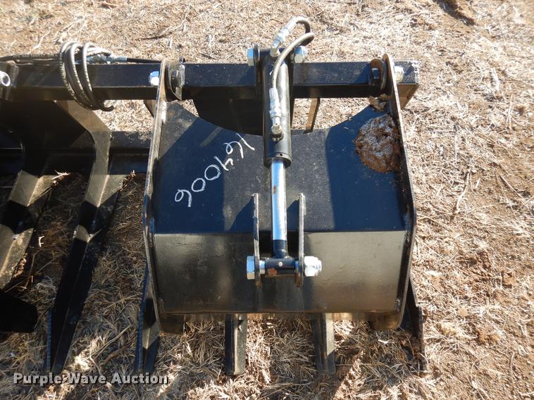 image for item FG9005 Brute skid steer grapple bucket