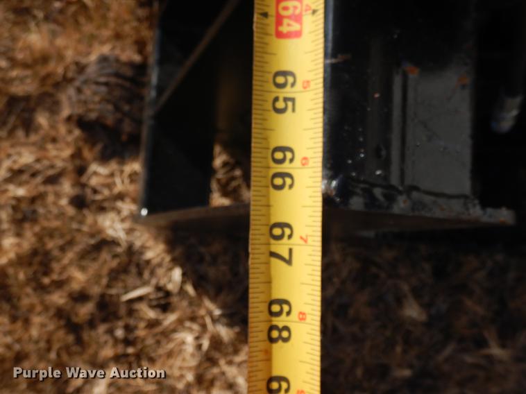 image for item FG9007 Brute skid steer grapple bucket