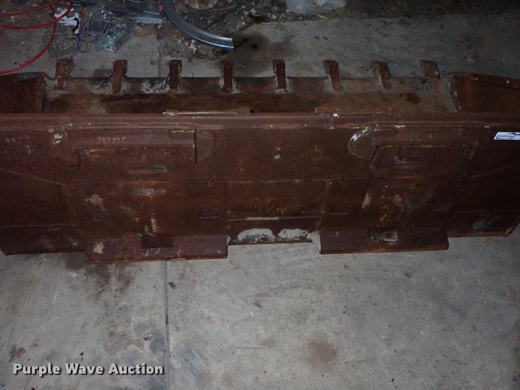 image for item FH9649 Skid steer attachments