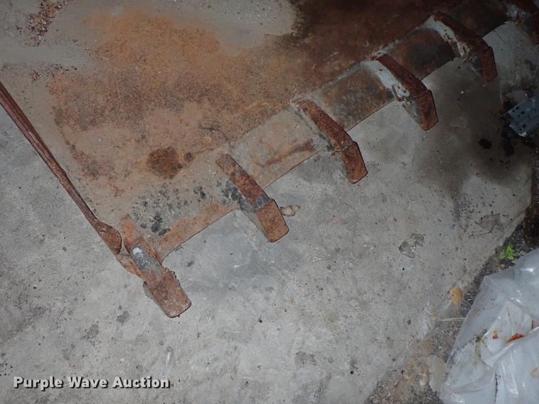 image for item FH9649 Skid steer attachments