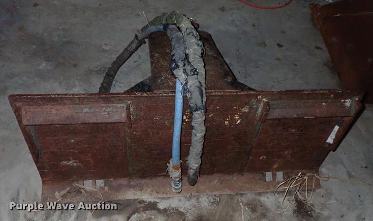 image for item FH9649 Skid steer attachments