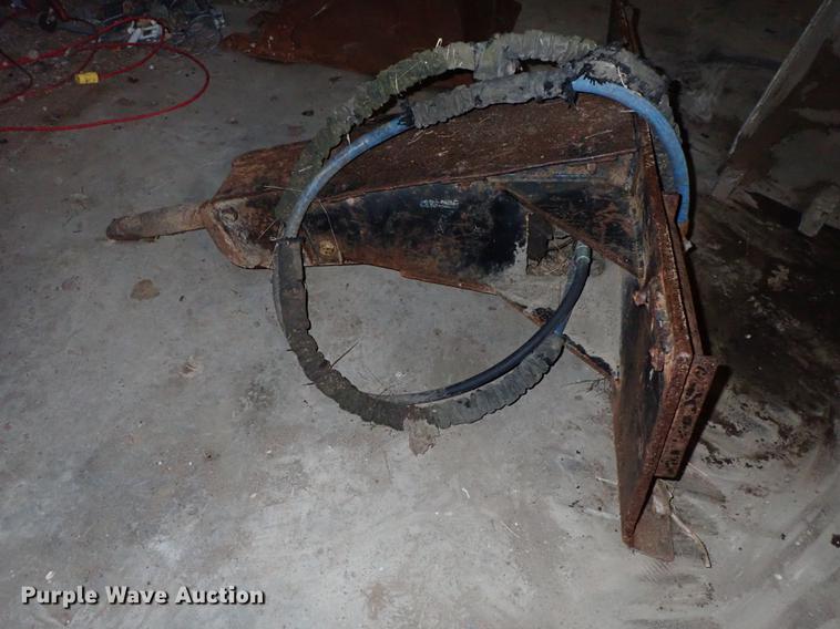 image for item FH9649 Skid steer attachments