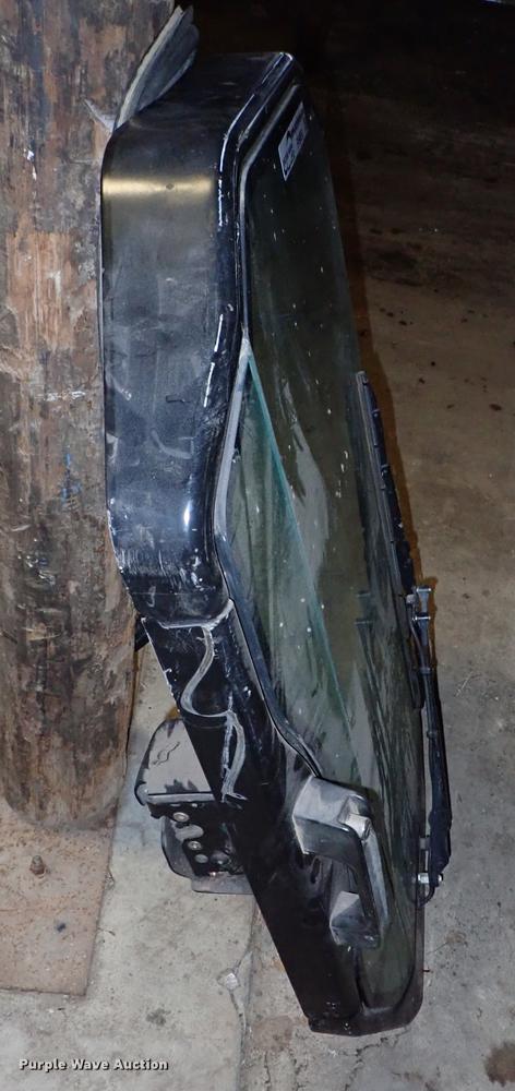 image for item FH9650 Caterpillar 247 door