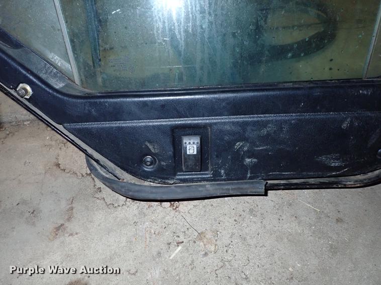 image for item FH9650 Caterpillar 247 door