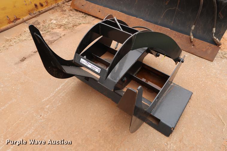image for item FI9755 Skid steer grapple attachment