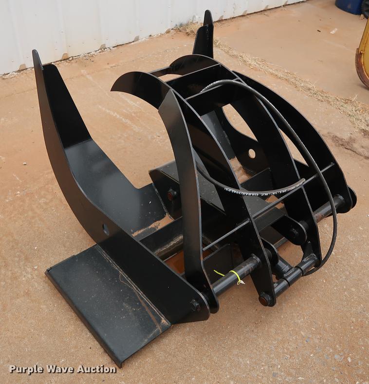 image for item FI9755 Skid steer grapple attachment