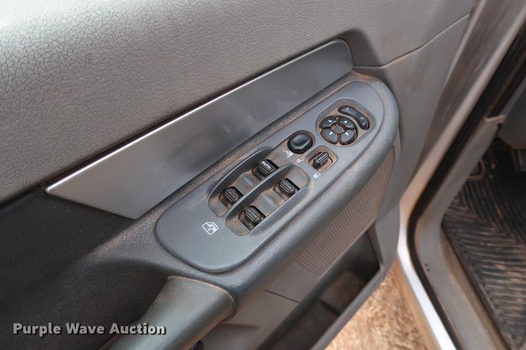 image for item FI9759 2009 Dodge Ram 3500HD Big Horn Edition Quad Cab flatbed pickup truck